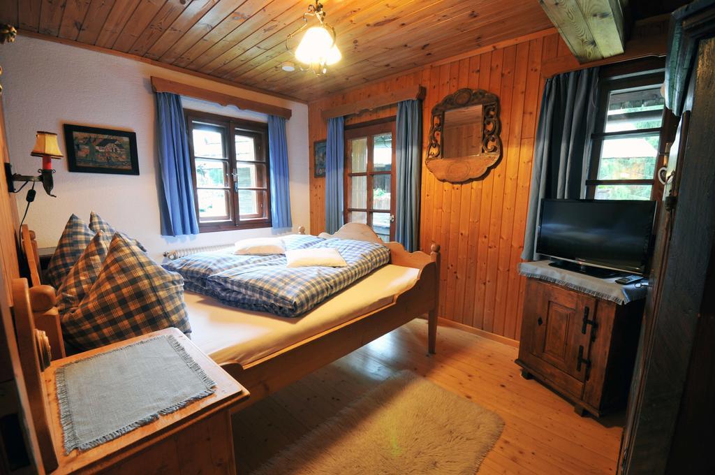 Haus Am Bach Villa Bad Kleinkirchheim Rom bilde